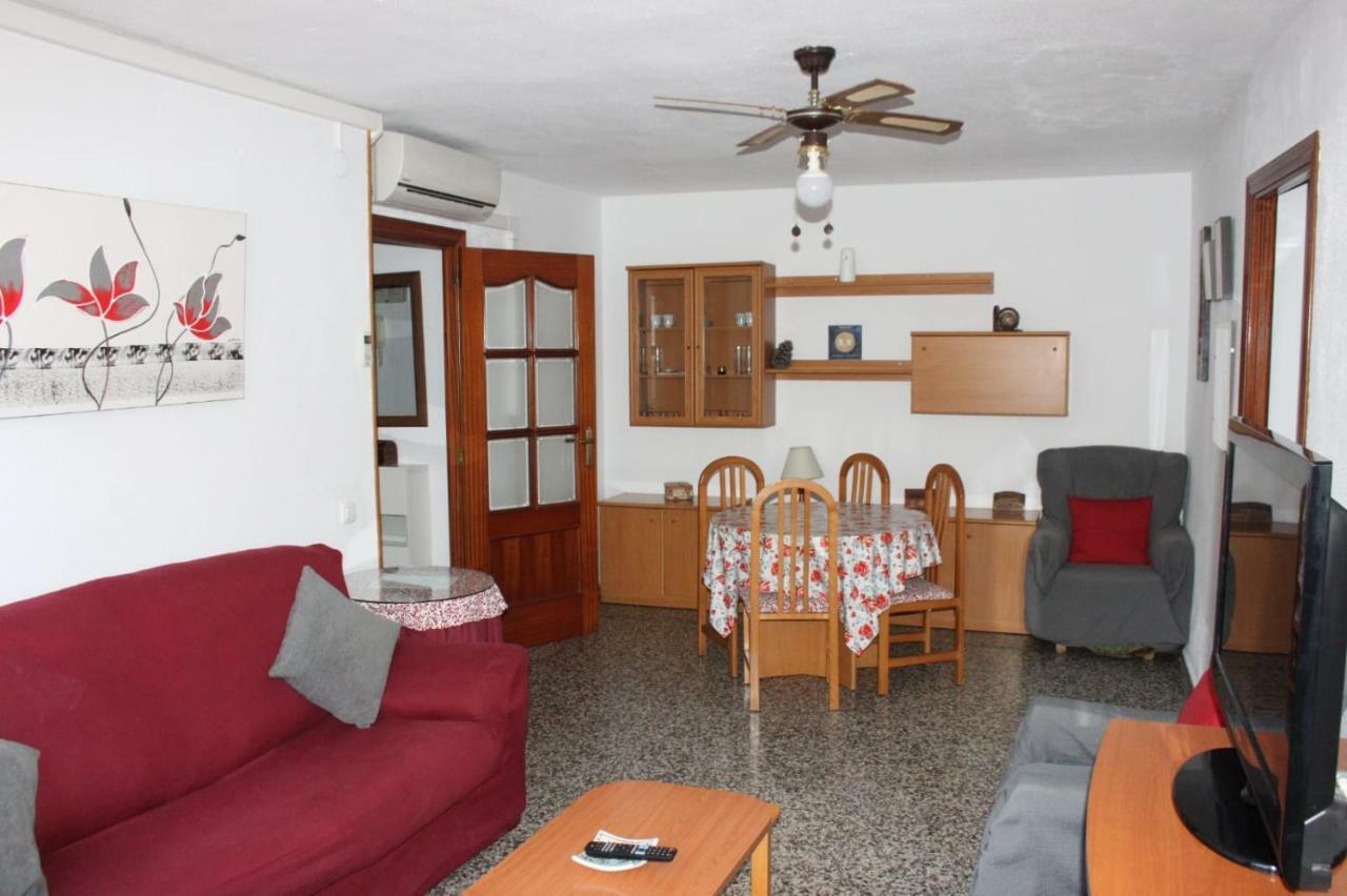 Appartement Apartamento Plaza Reina à Málaga Extérieur photo